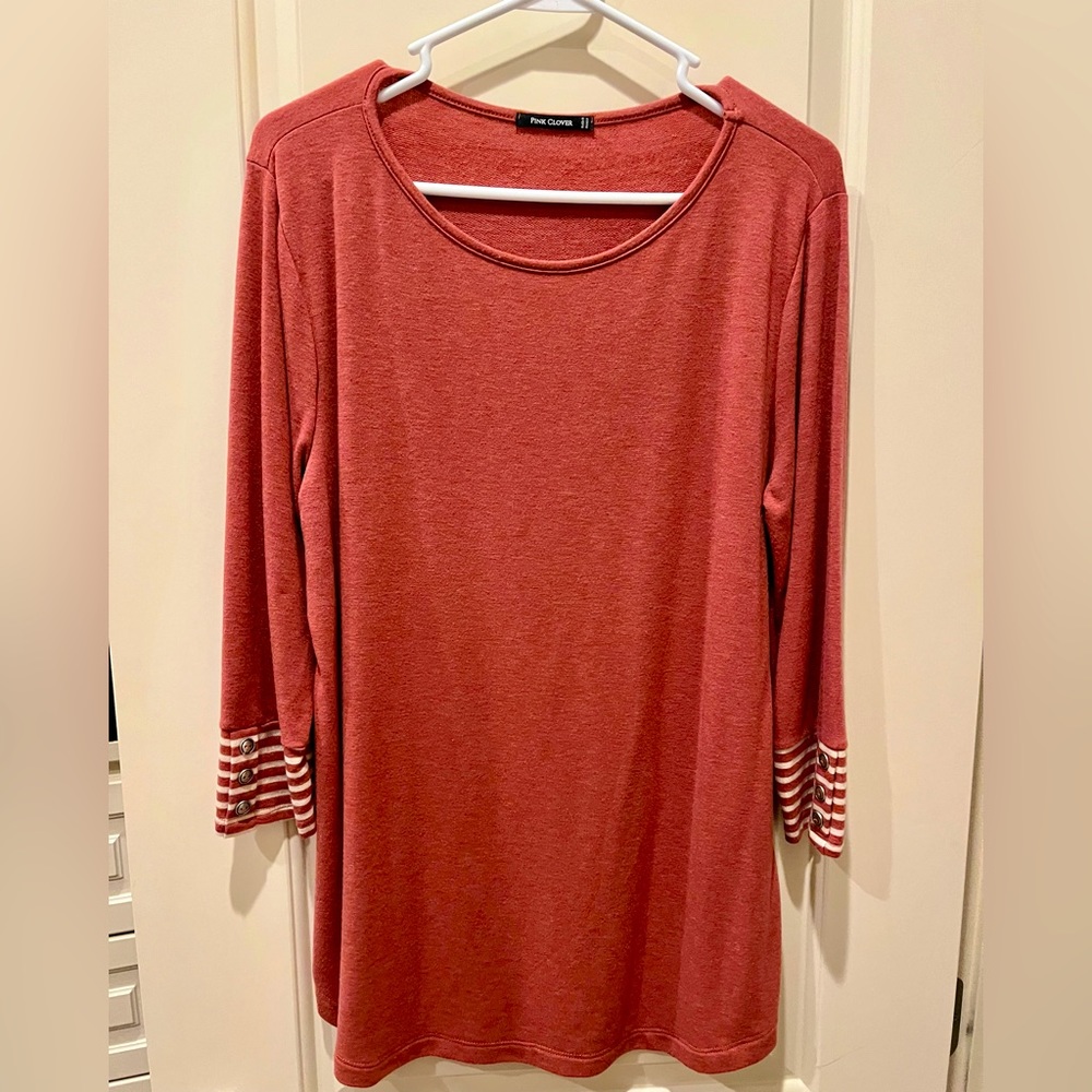 Pink Clover Stitch Fix top XL